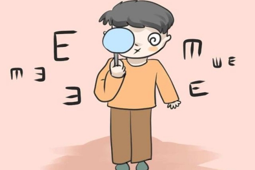 视物变得模糊不清却误以为是近视?殊不知已经患上白内障
