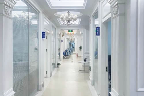 济南麦迪格眼科走廊环境实拍